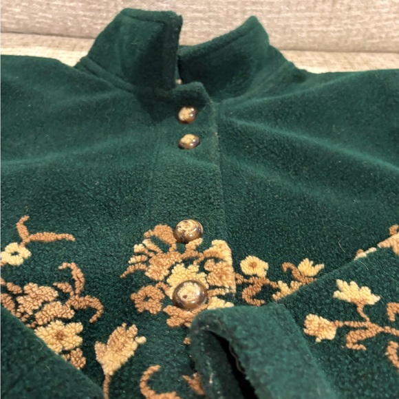 Vintage County Clothing Fleece Cardigan - Picture 2 of 8